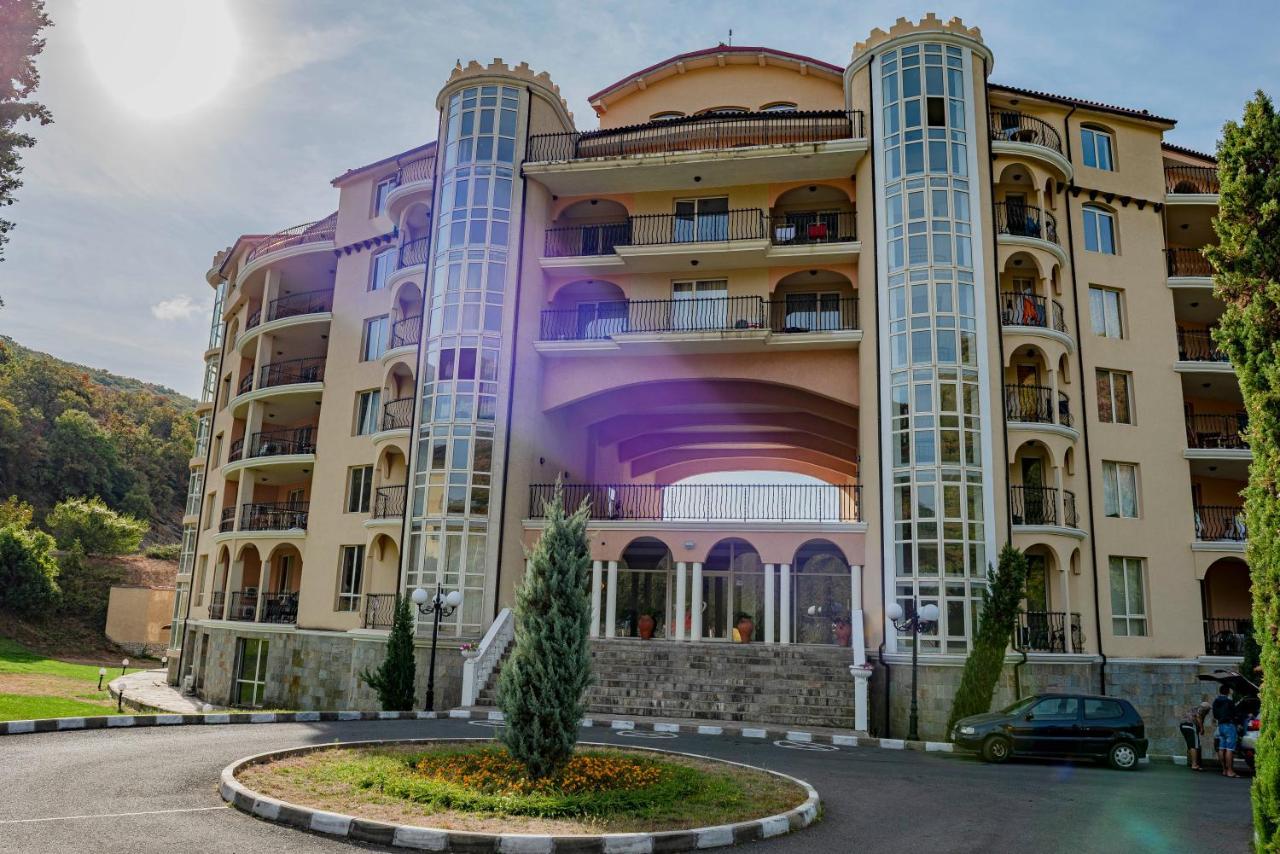 Menada Negresco Apartments Elenite Dış mekan fotoğraf