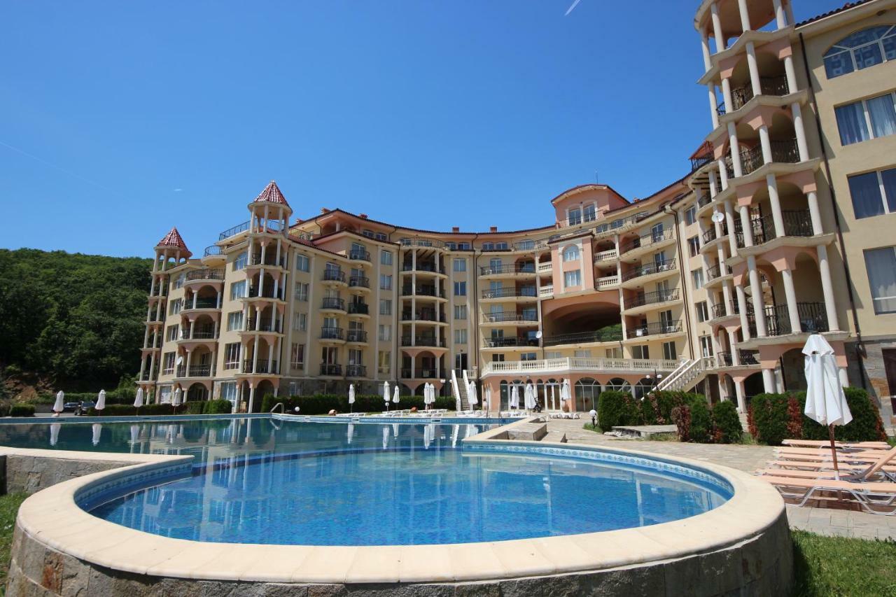 Menada Negresco Apartments Elenite Dış mekan fotoğraf